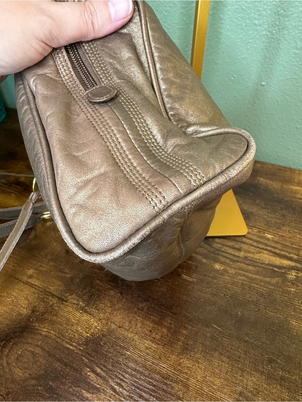 Vintage Loewe Metallic Bronze Gold Leather Shoulder Bag | Y2K | Made in Spain - Picture 6 of 13
